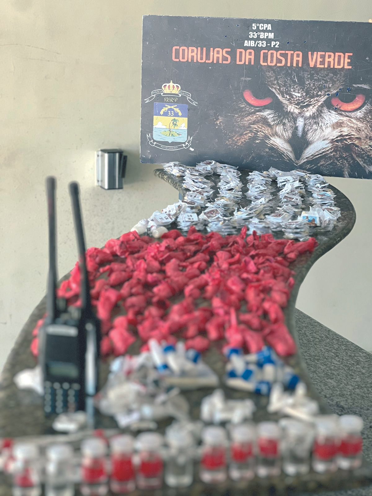 Serviço Reservado prende dois e apreende um no Promorar