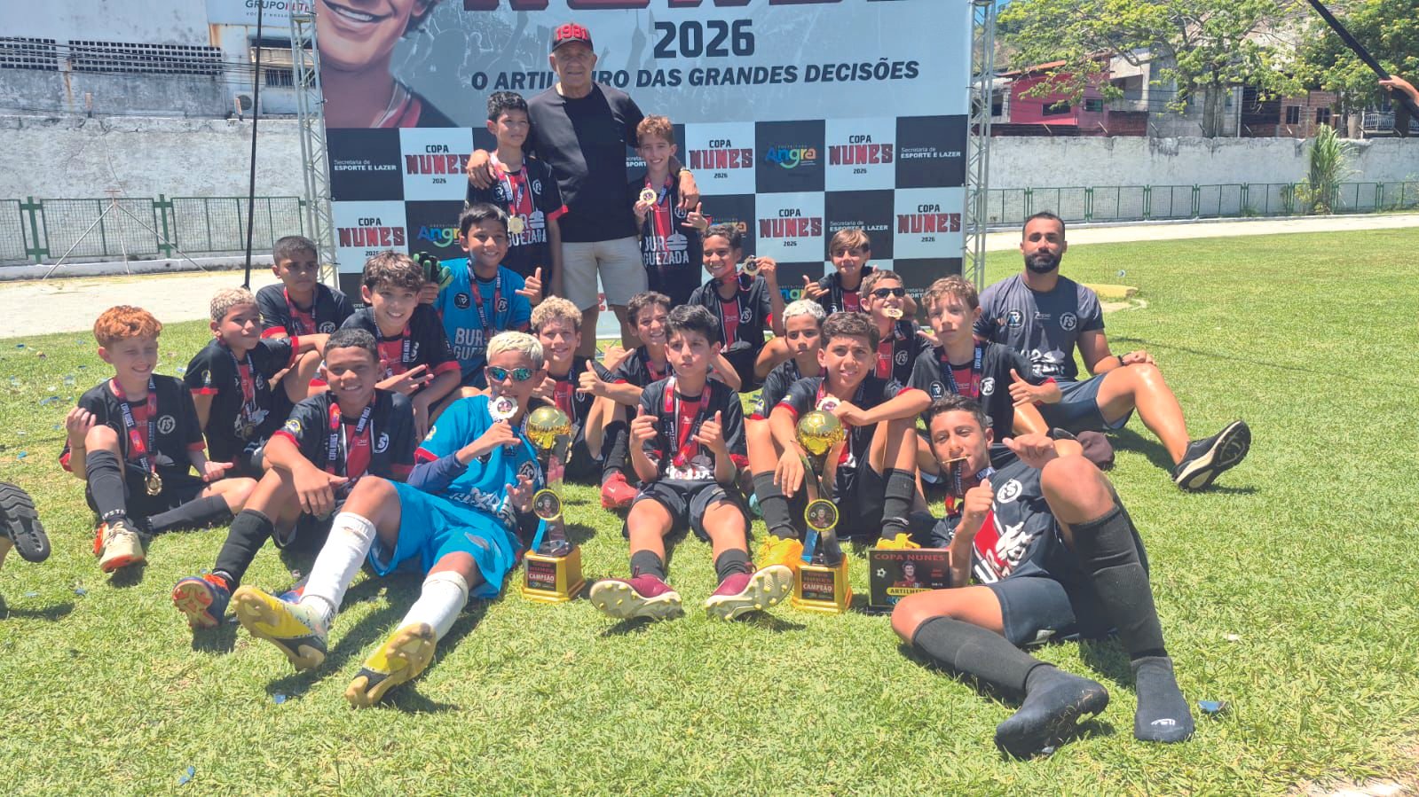 Escolinha Futshow vence Copa Nunes 2026 nas categorias Sub-11 e Sub-13