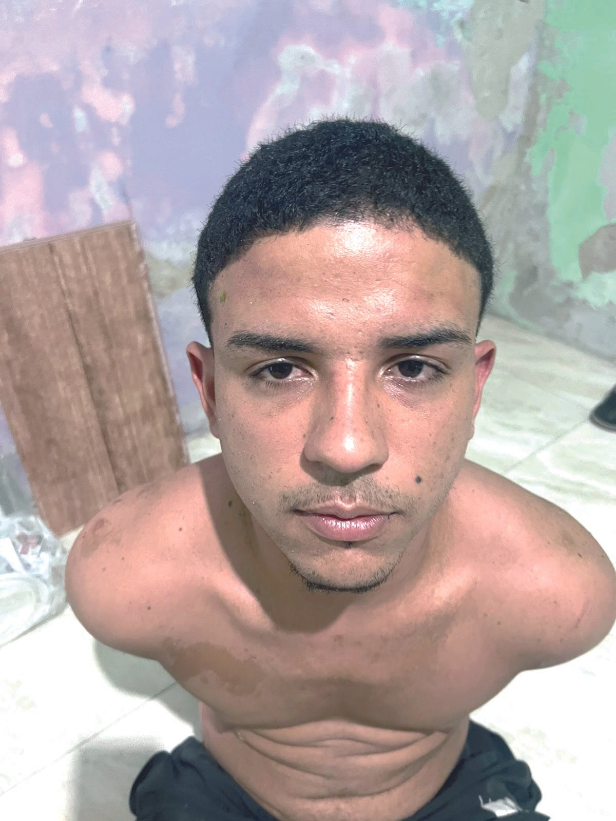 Operação nas Casinhas do Bracuí prende um e  dá “prejú” de 30 mil ao CV