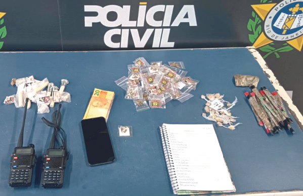 Polícia Civil prende três na boca de fumo do Promorar