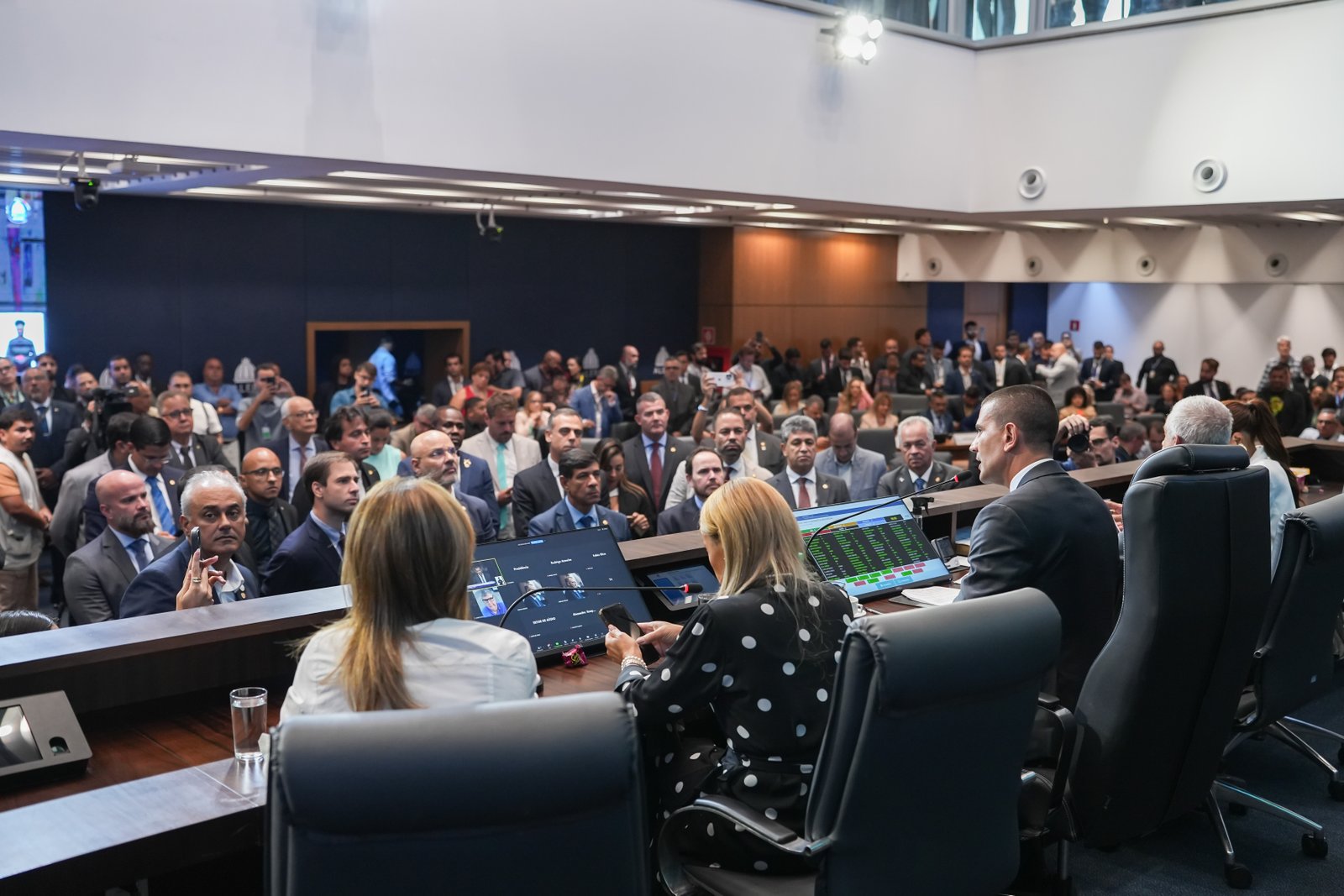 PL pressiona STF para presidente da Alerj assumir governo do Rio