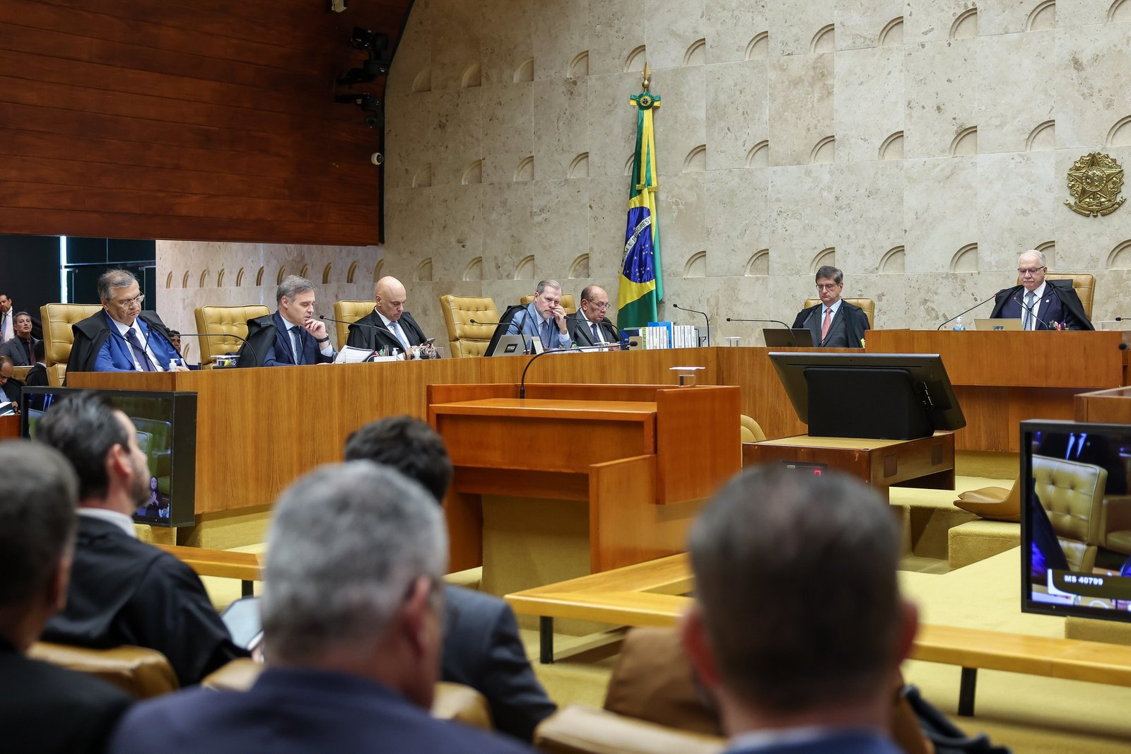 Eleição para governador do Rio em jogo na próxima quarta-feira