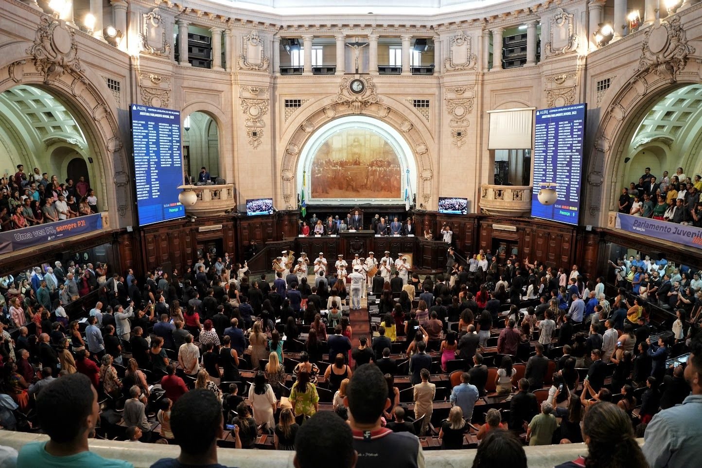 Bancadas da Alerj ganham nova configuração após janela partidária