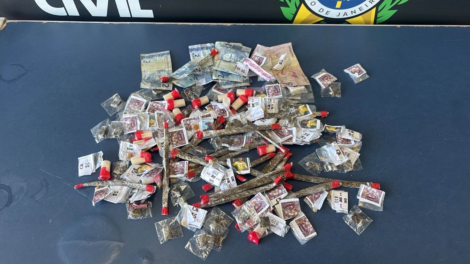 Policiais Civis prendem repositor de boca de fumo no Promorar
