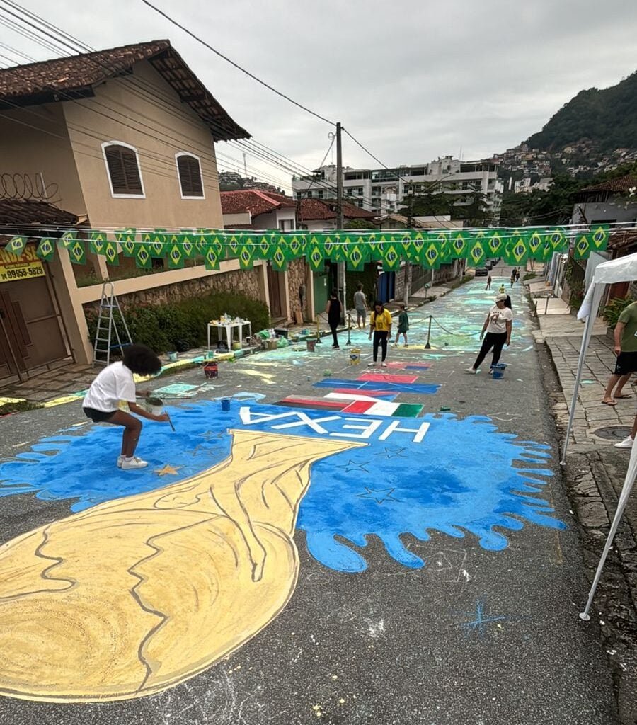 Parque das Palmeiras veste as cores da Copa do Mundo em iniciativa comunitária