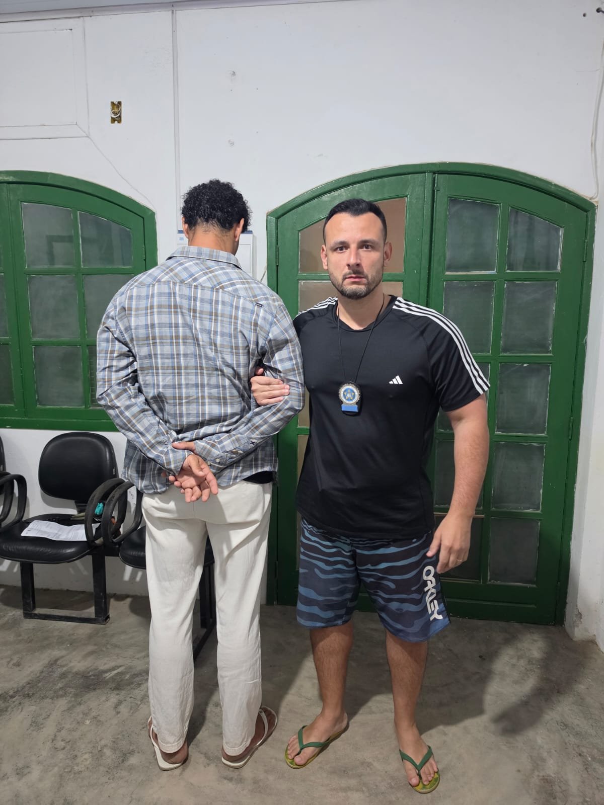 Reconhecimento facial leva foragido à prisão na Ilha Grande