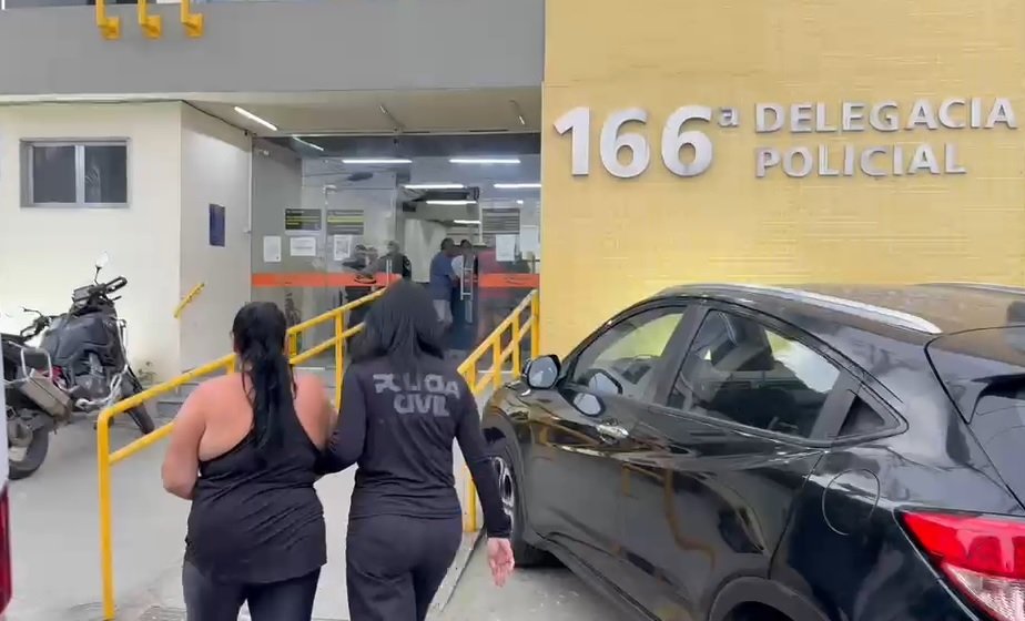 “Extorsão do Amor": Mulher que fazia ex-companheiros de "caixa eletrônico" mediante ameaças