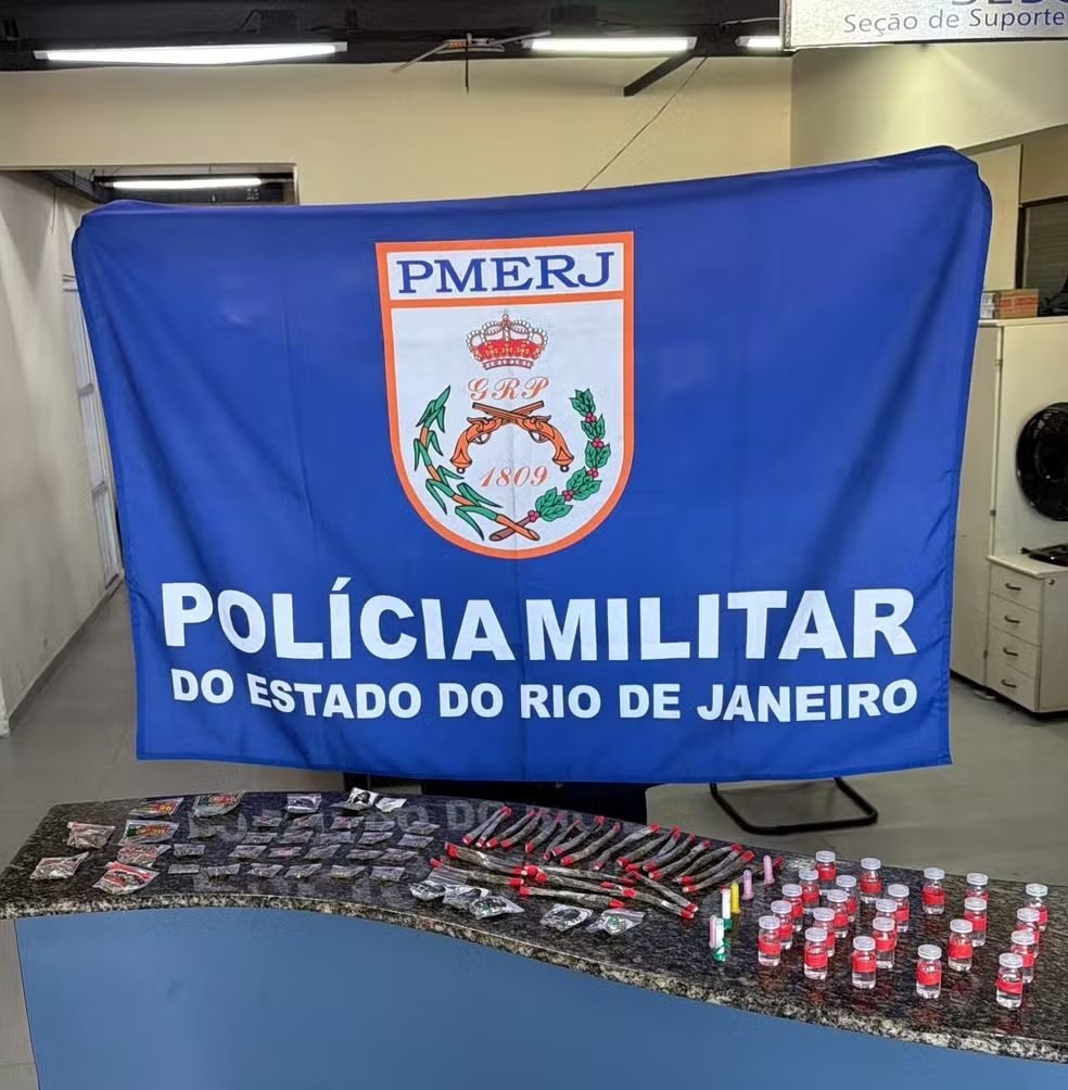 33º BPM apreende drogas  no Promorar em Angra