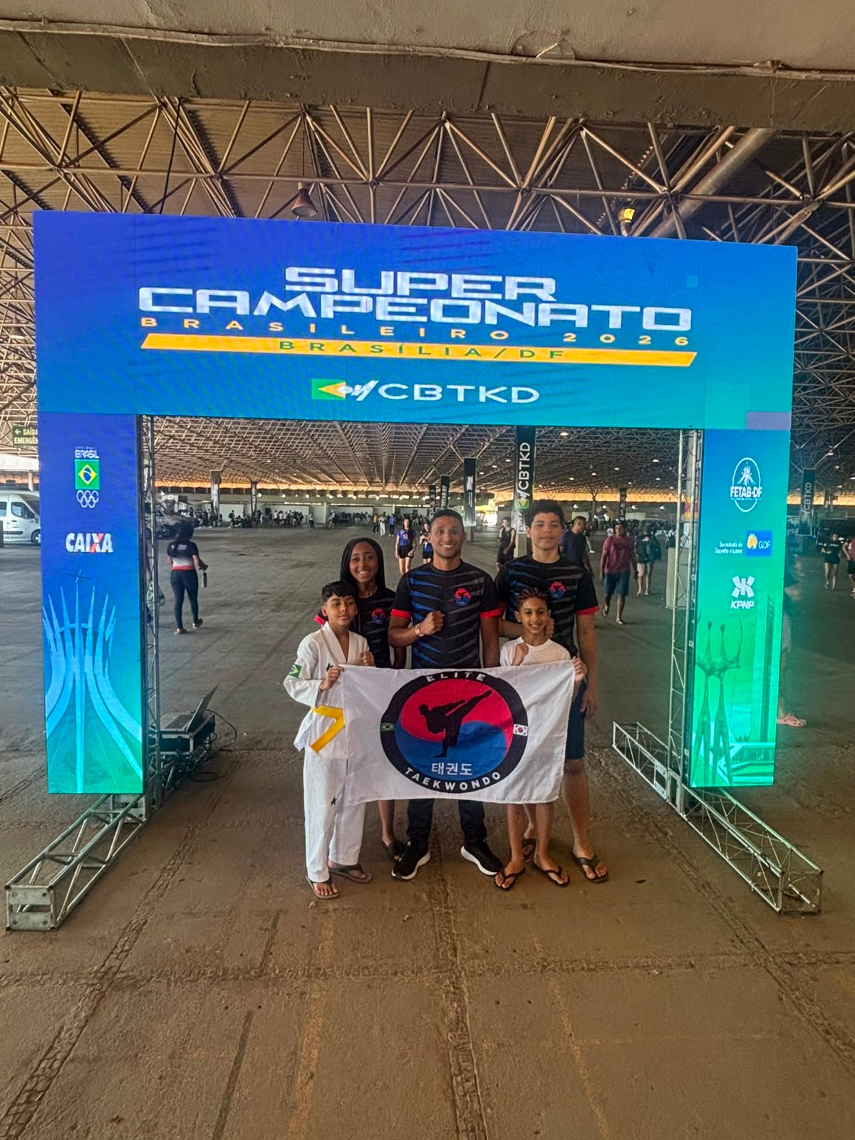 Equipe Elite Taekwondo se destaca no Super Campeonato Brasileiro em Brasília