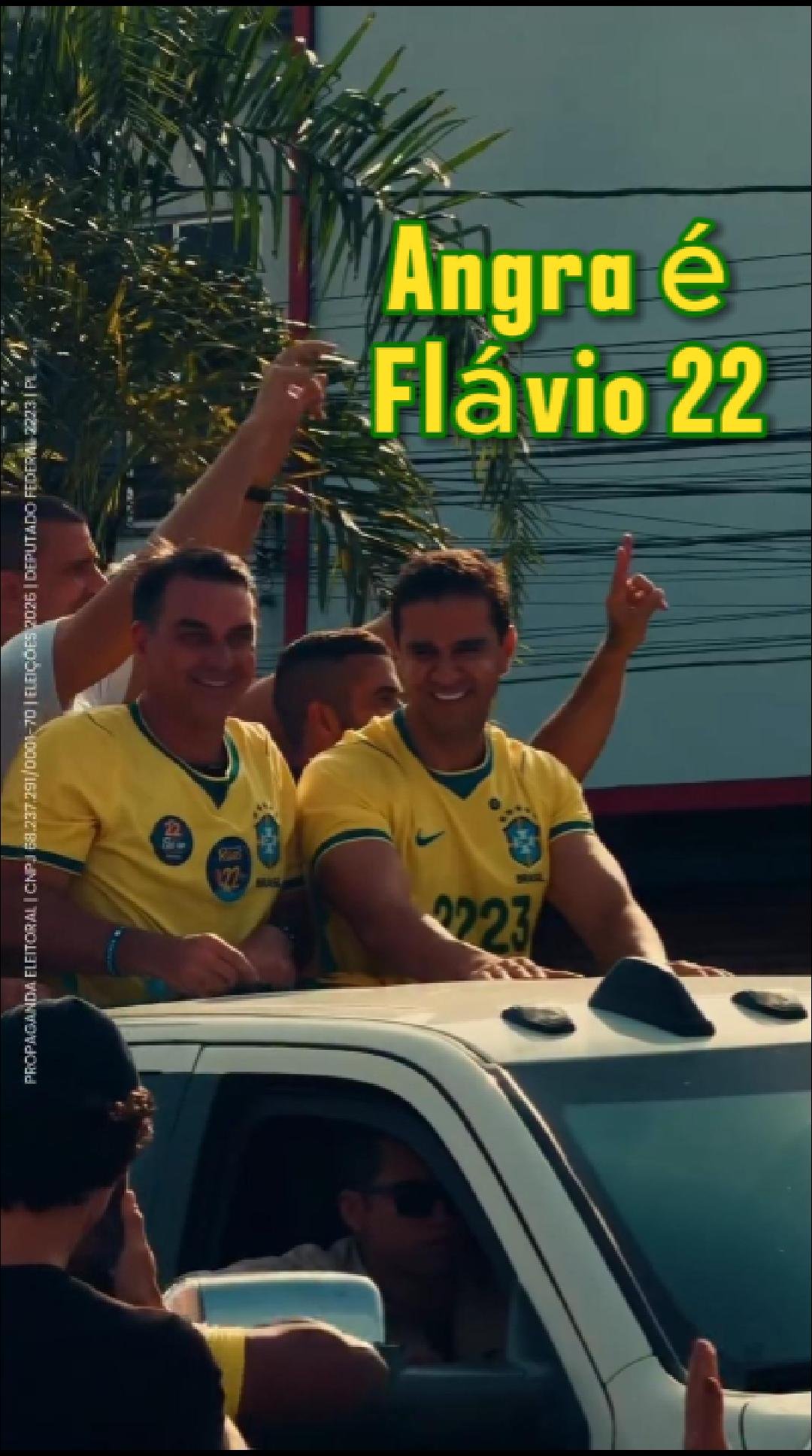 Angra dos Reis vive dia histórico: motocarreata e barqueata lotadas com Flávio Bolsonaro, Alfredo Gaspar e Renato Araújo