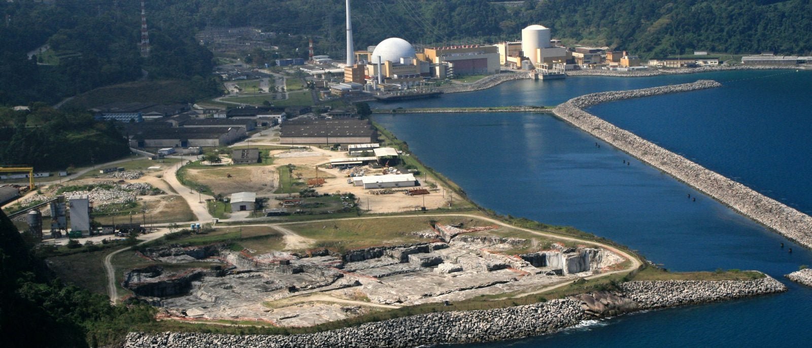 Governo Federal acelera decisão sobre retomada de Angra 3 para 2026