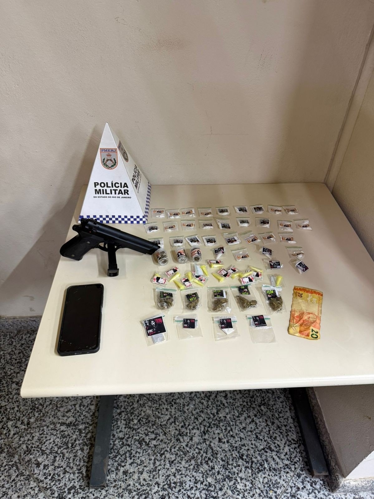 Homem é preso com drogas no Pantanal