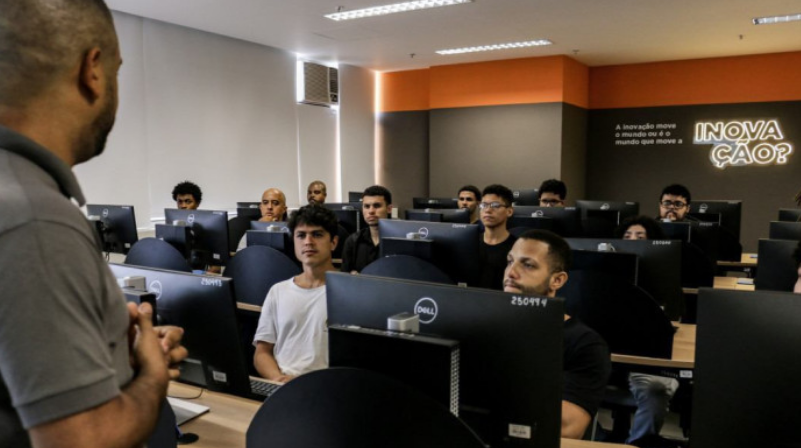 Senac RJ abre mais de 10 mil vagas em cursos técnicos para alunos da rede estadual